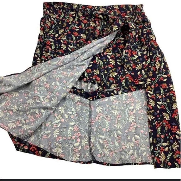 Zara Skort Skirt Short Front Knot Skirt Floral Knee Open Front Women's M Floral - Picture 4 of 11